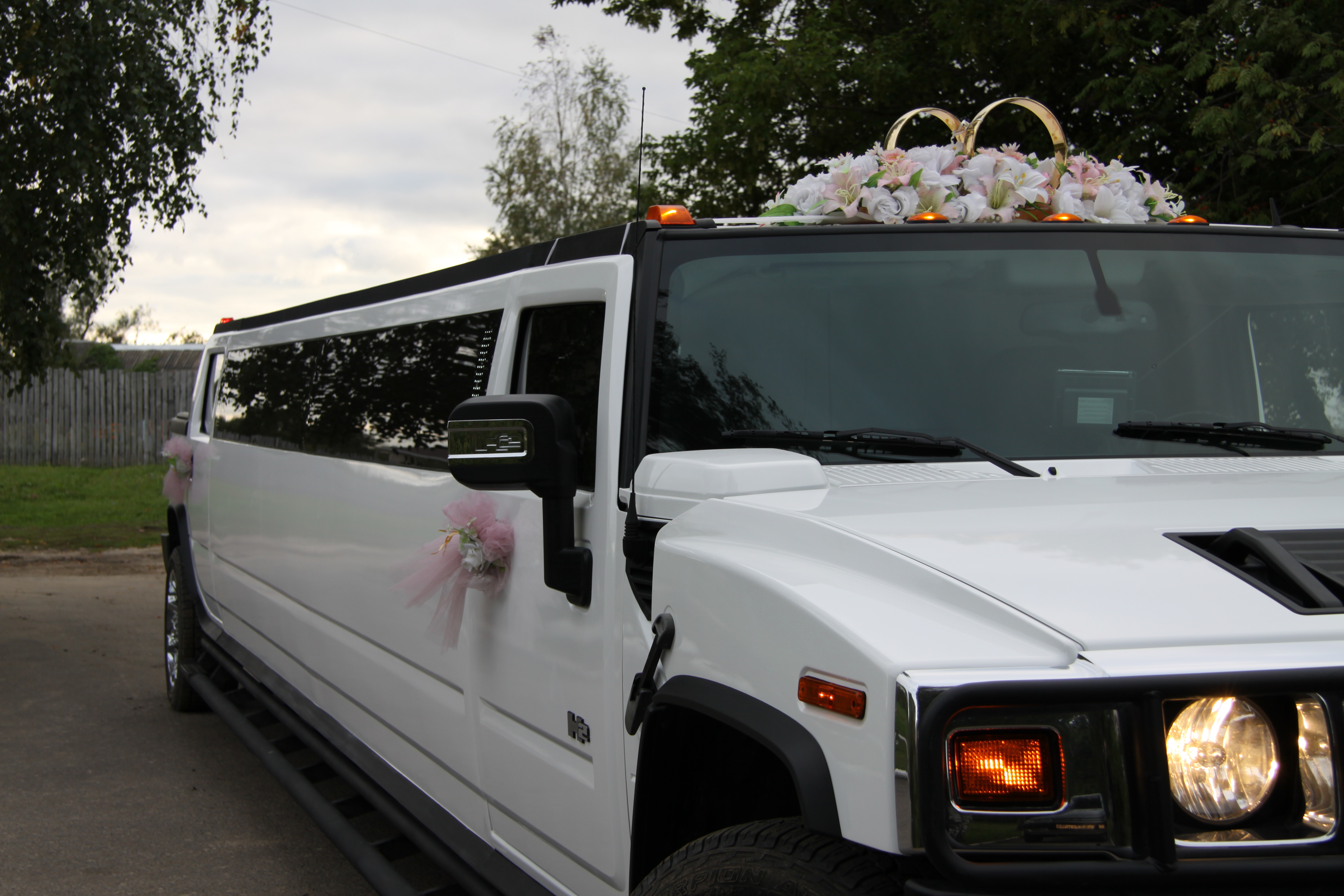 заказать лимузин в омске на свадьбу